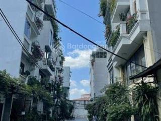 Bán nhà cấp 4 thuộc khu phân lô quân đội 918, cạnh sân golf long biên, diện tích 37m2
