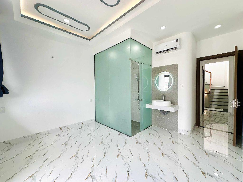 CỰC HIẾM! MẶT TIỀN GÒ VẤP - 6 TẦNG THANG MÁY - SỔ MỚI 2025 - 15.5 TỶ