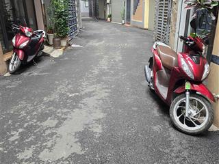 Siêu phẩm giá tốt nhà đẹp bùi xương trạch  thanh xuân 40m2