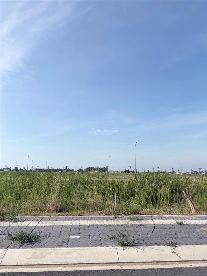 Tôi có bán ô đất f0 90m2, shr, pháp lý chuẩn cần tìm người mua