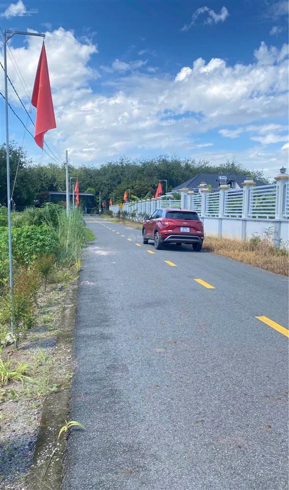 Cần bán lô đất đẹp đường nhựa 10m ngay chợ an thái đi vào 100m, tp.hcm giá 530 triệu sổ hồng riêng.