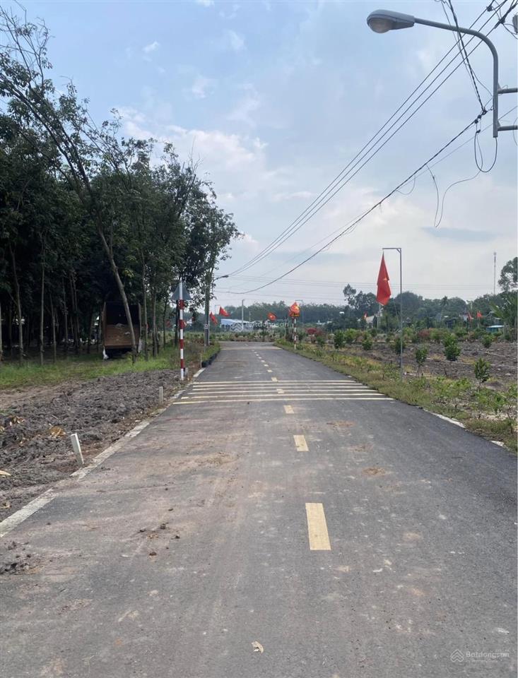 Chính chủ bán nhanh lô đất 10x40 ngay trường thpt nguyễn huệ tân hiệp đi vào 100m giá 620tr