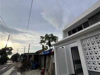 Chính chủ cần bán gấp nhà 1 trệt 1 lầu mặt tiền nhựa 8m xuân thới thượng