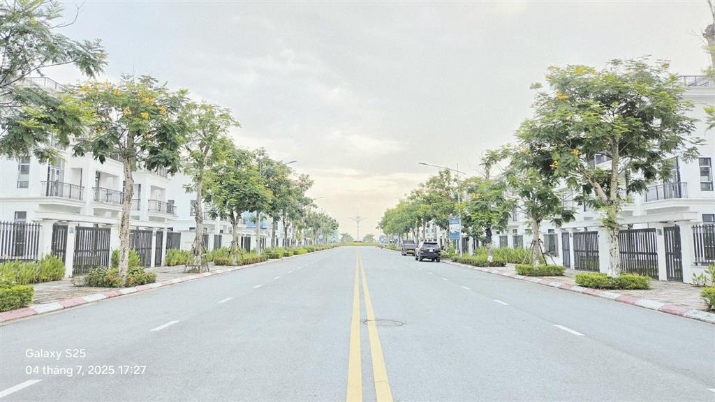Liền kề hud mê linh central 135m2 mặt tiền 6m mặt đường 24m ngay cạnh vành đai 4, hơn 11 tỷ