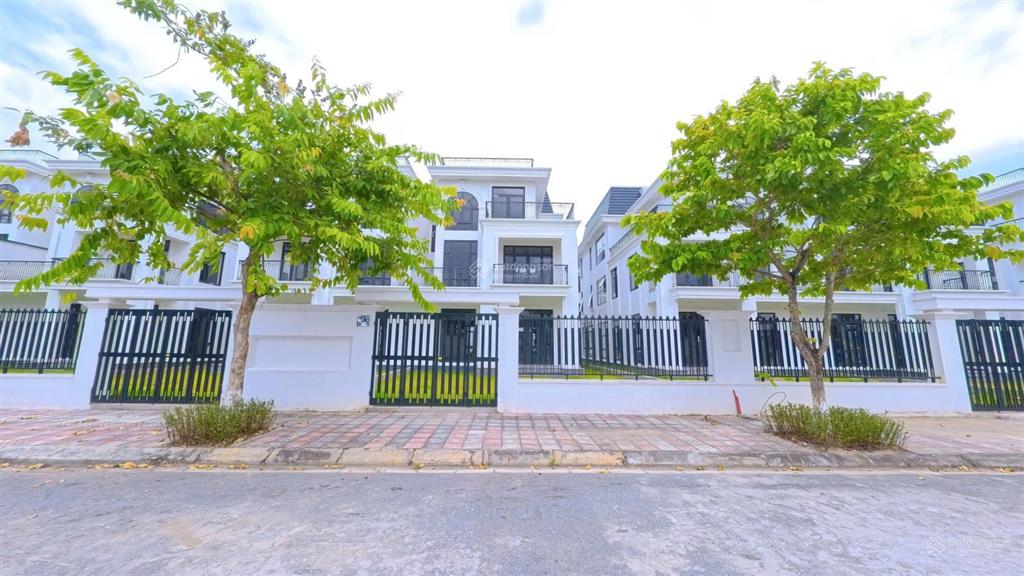 Căn biệt thự đơn lập 323,7m2 view công viên cực thoáng, tiến độ đóng tiền 70% giá chỉ 22, x tỷ