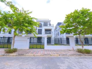 Th các biệt thự song lập đóng tiến độ sau chọn lọc đáng mua nhất hud mê linh nhất định phải xem ạ