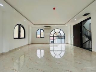 Phân lô lưu dương, ô tô trong nhà, thang máy, nhà 2 mặt ngõ, kinh doanh, full nội thất,60m2,15 tỷ