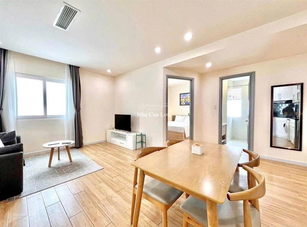 Cho thuê căn hộ trên đường lớn thạch thị thanh quận 1