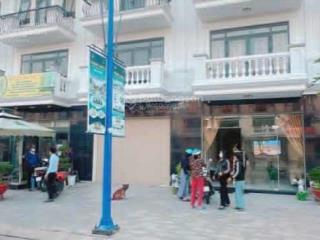 Bán shophouse 3pn, 3wc, 100m2 tại thăng long central city, giá ưu đãi 3,15 tỷ