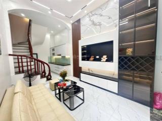 Bán nhà hoàng hoa thámba đình28m4 tầngmt3.4m6.68 tỷ nhà mớivị trí đẹp