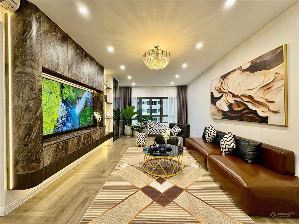 Chính chủ bán chcc mulberry lane (tầng trung, full nội thất), giá 8,8 tỷ, 124m2, 3pn, 2wc
