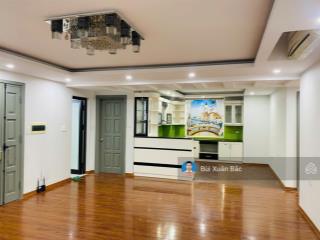 Chính chủ bán chcc hh2 bắc hà  3n2w  giá 8,3 tỷ  dt 133m2  có slot ô tô  sẵn sổ giao dịch