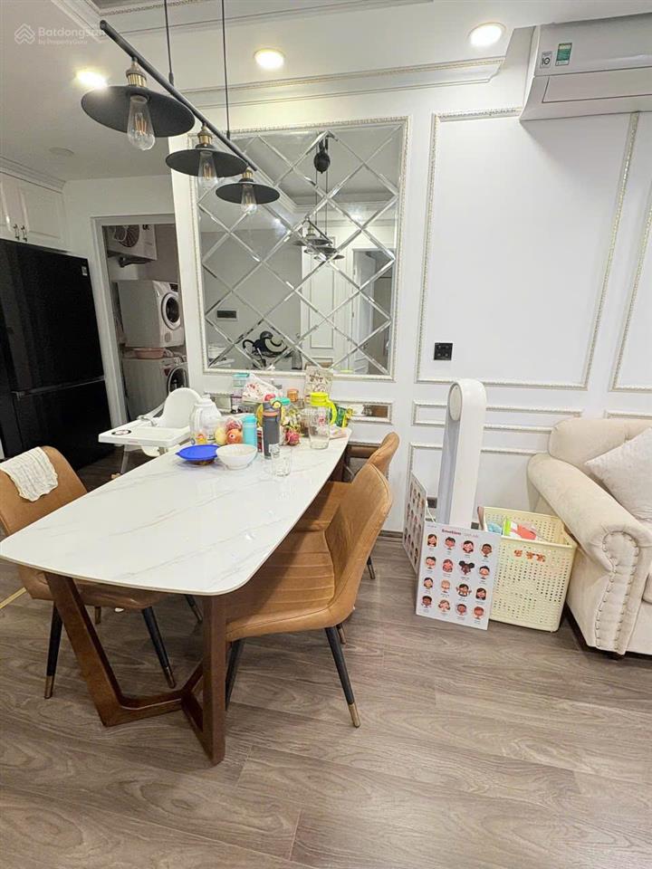 Chính chủ bán chcc eco life 2n2w  giá 6,8 tỷ  dt 75m2  nội thất đầy đủ  sẵn sổ đỏ giao dịch