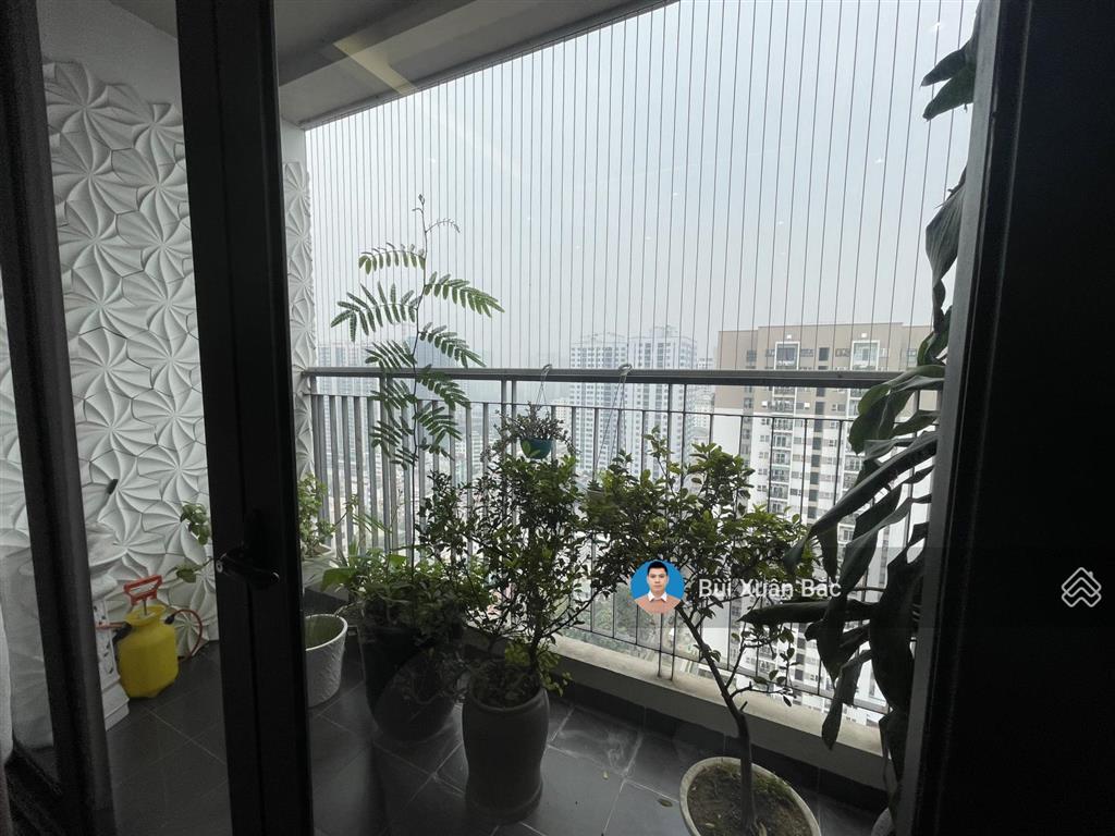 Chính chủ bán chcc eco life  giá 8,9 tỷ  dt 110m2  nội thất đầy đủ  sẵn sổ đỏ giao dịch ngay