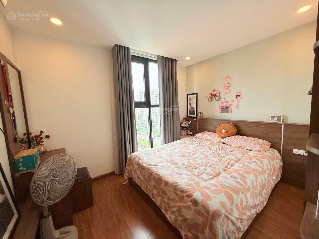 Chính chủ bán chcc tại hà nội centerpoint  2n2w  giá 8,1 tỷ  70m2  full nt  sẵn sổ giao dịch