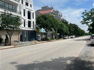 Chính chủ bán nhà liền kề 145m lô góc 2 mặt tiền săn kinh doang cho thuê vị trí sầm uất giá tốt