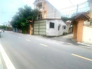 Nhà cấp 4 lô góc phú hữu mặt đường kinh doanh