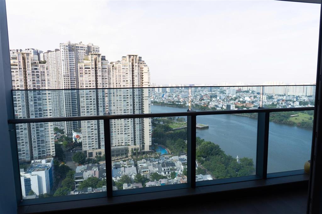Chính chủ bán căn hộ triệu đô đẳng cấp sunwahpearl view sông,full nội thất nhập khẩu,bán gấp 14.98t