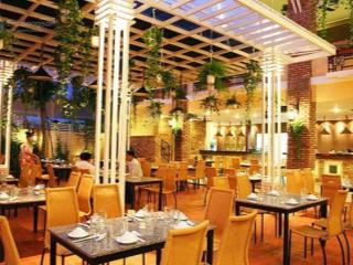 Siêu đỉnh! cho thuê mặt bằng kinh doanh phố ngô thì nhậm, dt 700m2x2 tầng, mặt tiền 20m phố hot