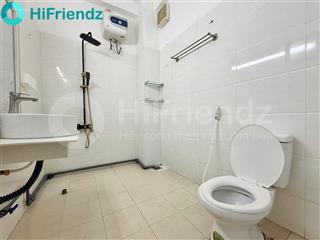 Phòng trọ cửa sổ lớn siêu rộng 50m2 đinh bộ lĩnh ở 3 4 người gần hutech uef văn lang 0986 969 ***
