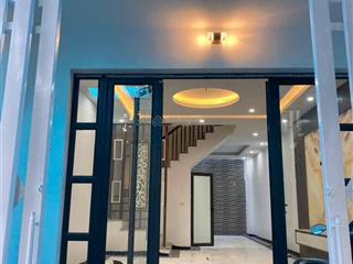 Giá số chủ nhà cần tiền bán gấp 5 tỷ, 60m2, 5pn, 4wc, sổ đỏ vuông đẹp tả thanh oai, thanh trì