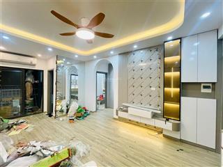 Nhà đẹp ở ngay căn góc 64m 2pn 2vs nội thất full đồ sổ đỏ chính chủ tại tòa ct2b kdt xa la hà đông