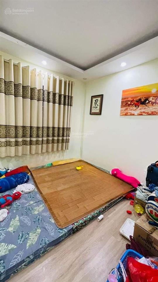 Bán cc 3pn, 2wc, 83m2 tại kđt xa la, giá 4,6 tỷ. sổ đỏ chính chủ sang tên nhanh gọn