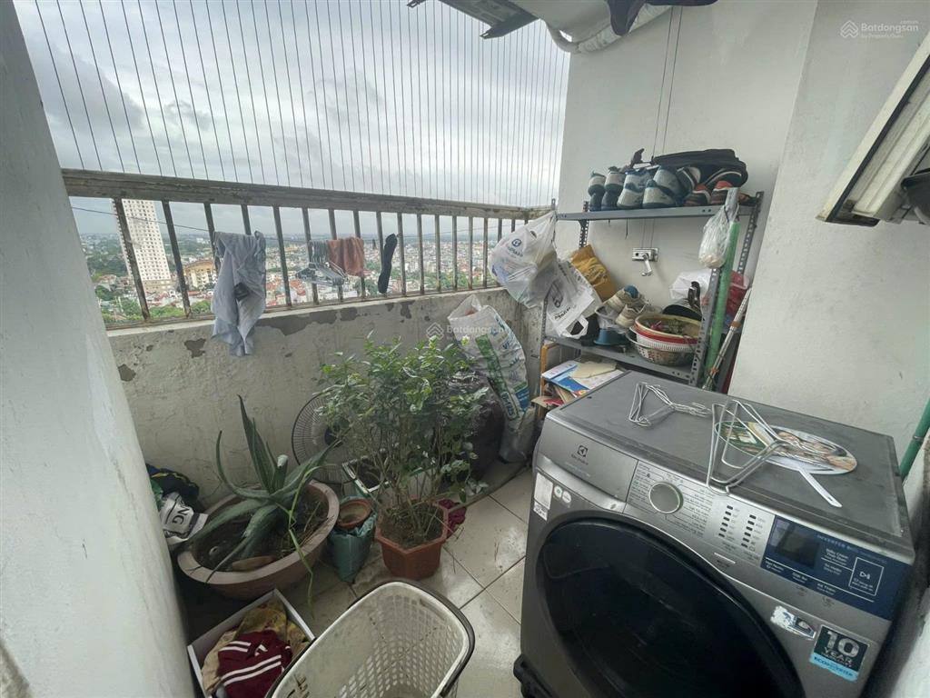 Bán cc 3pn, 2wc, 83m2 tại kđt xa la, giá 4,6 tỷ. sổ đỏ chính chủ sang tên nhanh gọn