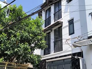 Nhà đẹp  đủ nội thất. bán nhà hoàng hoa thám 4 tầng, 5pn, 5wc giá 12.5 tỷ