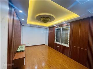 Nhà ngõ triều khúc, 32m², 5 tầng, 6.7 tỷ còn tl. chủ kẹt tiền cần bán gấp trong tuần
