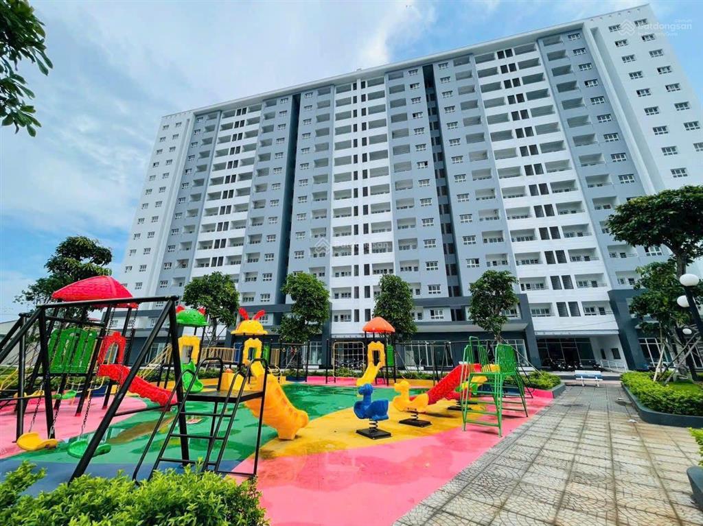 Căn hộ ngay nút giao đường võ văn kiệt và quốc lộ 1a view sông chợ điệm