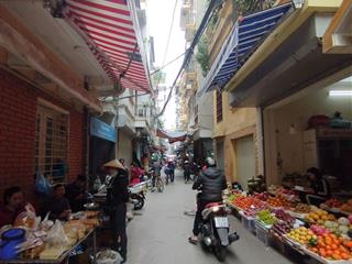 Bán nhà mặt chợ hoàng văn thái, 60m2, 5 tầng, mt 5,5m giá 17,1 tỷ, hai mặt ngõ ô tô.