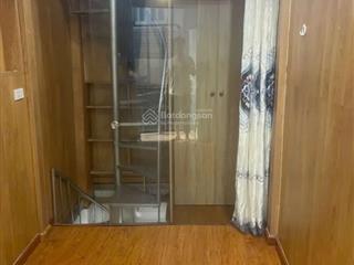 Hoa hồng môi giới 1%  bán gấp nhà 3 tầng trần quang khải  2,4 tỷ