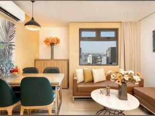 Khách sạn 12 tầng lô góc hà bổng, doanh thu ước tính 14tỷ/ 1 năm