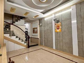 Hxh phan đăng lưu ,43m2  5 tầng chỉ 8.9 tỷ