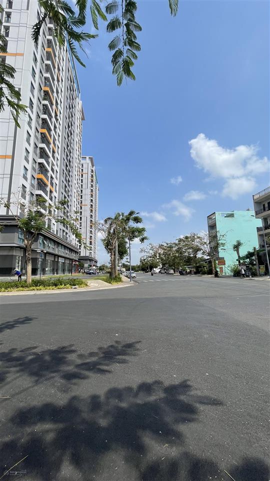 Nhà lovera park hoàn thiện nội thất, giá tốt nhất khu