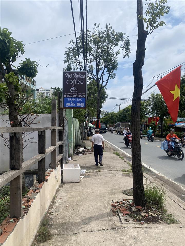 Bán đất mặt tiền tặng quán cà phê đường linh đông, 30tỷ, 250m2