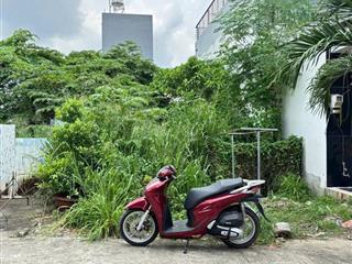 Đất đẹp mặt tiền hẻm 1 xẹt Hoàng Hữu Nam –  Long Thạnh Mỹ Giá chỉ hơn 5 tỷ