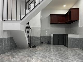 Nhà bán 264 lê văn lương quận 7