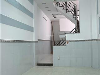 Cần bán nhà đường phú định quận 8