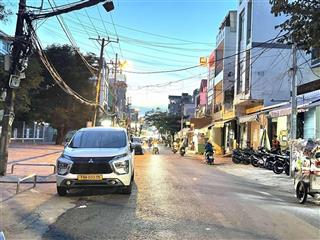 Chỉ 10,9 tỷ sở hữu ngay nhà dương bá trạc quận 8, 3 tầng đẹp hẻm xe hơi 6m