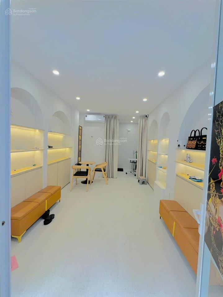 Bán nhà hxh bà hạt6.8x8.510pn9wchđt 16trtrệt+lửng+2lgiá 9.9 tỷ