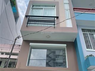 24/7 hot bán nhà đường bạch đằng, 10 tỷ, 51m2, hàng hiếm tại giá siêu hời, bình thạnh, hcm