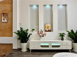 Bán nhà đẹp long lanh nguyễn ngọc vũ, cầu giấy, 42m² x 5 tầng, 9.8 tỷ xách vali ở ngay!