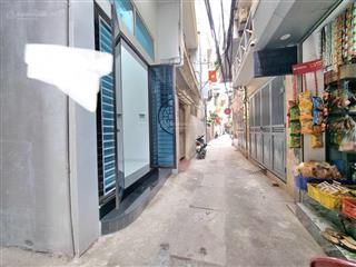 Nhà đẹp khương trung  lô góc  ngõ to không tả nổi  trung tâm thanh xuân quận.