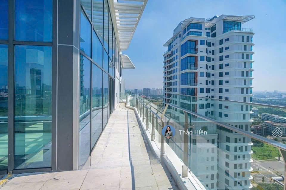 Bán penthouse duplex duy nhất thủ thiêm zeit river. tầm view sông cực đẹp. có clip review chi tiết
