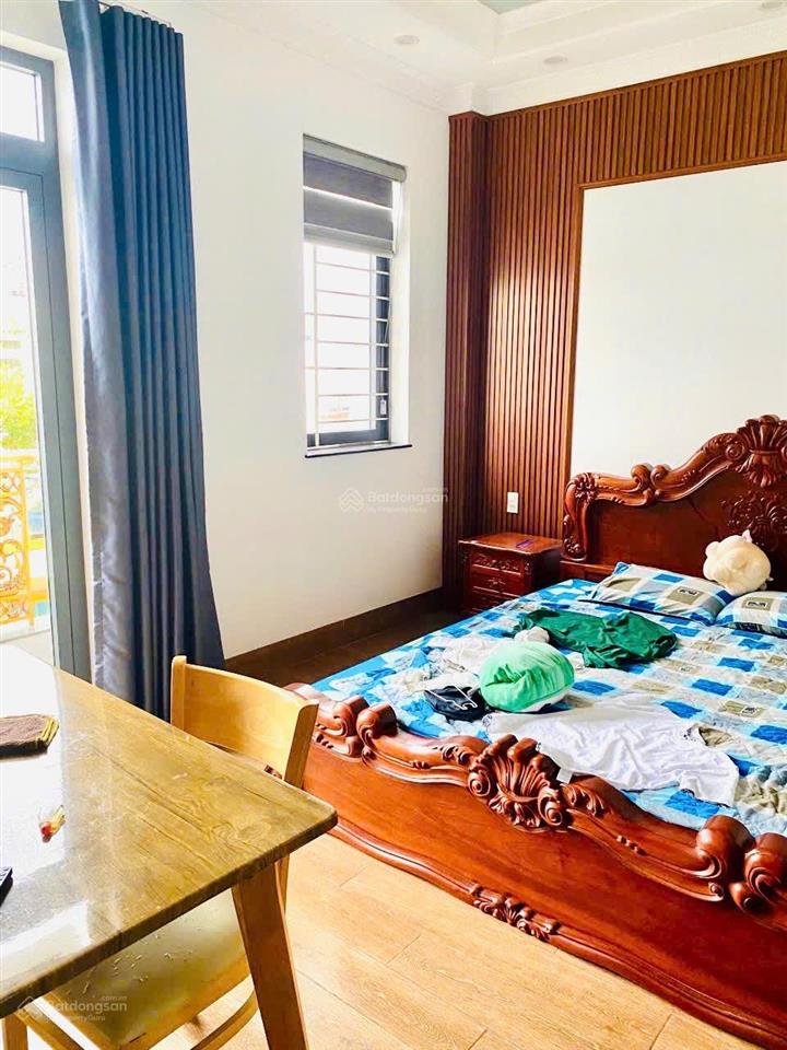 Biệt thự nhà phố siêu đẹp  ngay khu ẩm thực bông sao, q8 ,dtsd 300m2,shr,nhỉnh 12 tỷ