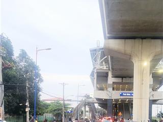 Cổng sau coopmart ga metro thủ đức mặt đường vừa ở vừa kinh doanh sầm uất ngang 4,6 m tnp b hơn 7t