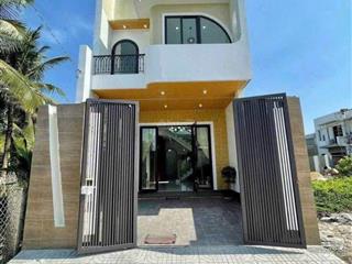 Chính chủ cần bán căn nhà ở bình chánh do thiếu nợ
