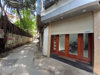 Bán nhà 2 tầng, lô góc, vị trí đẹp tại phố nguyễn văn cừ, 5 phút qua trung tâm hà nội, giá 4.2 tỷ